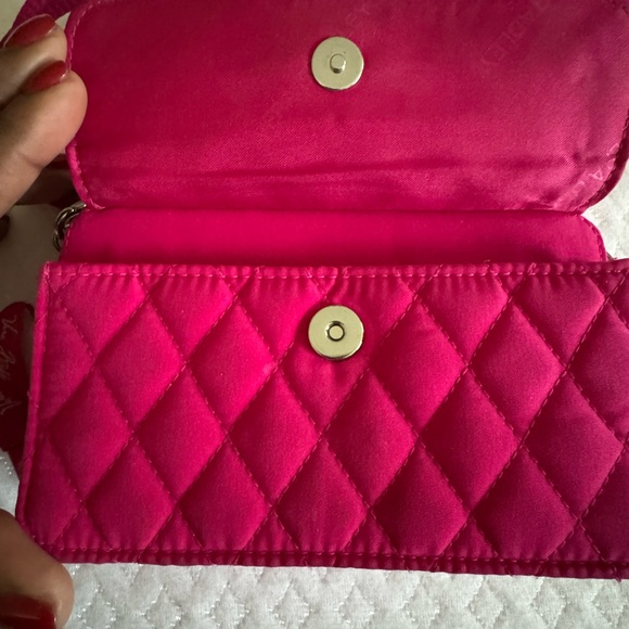Vera Bradley Quilted Hot Pink Crossbody Shoulder Bag - Picture 2 of 6